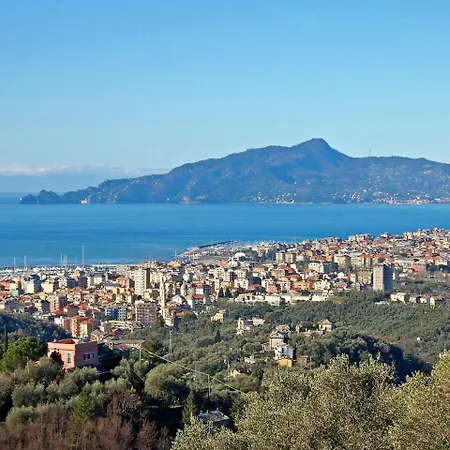 Casa Ninni By Holiday World Apartment Chiavari